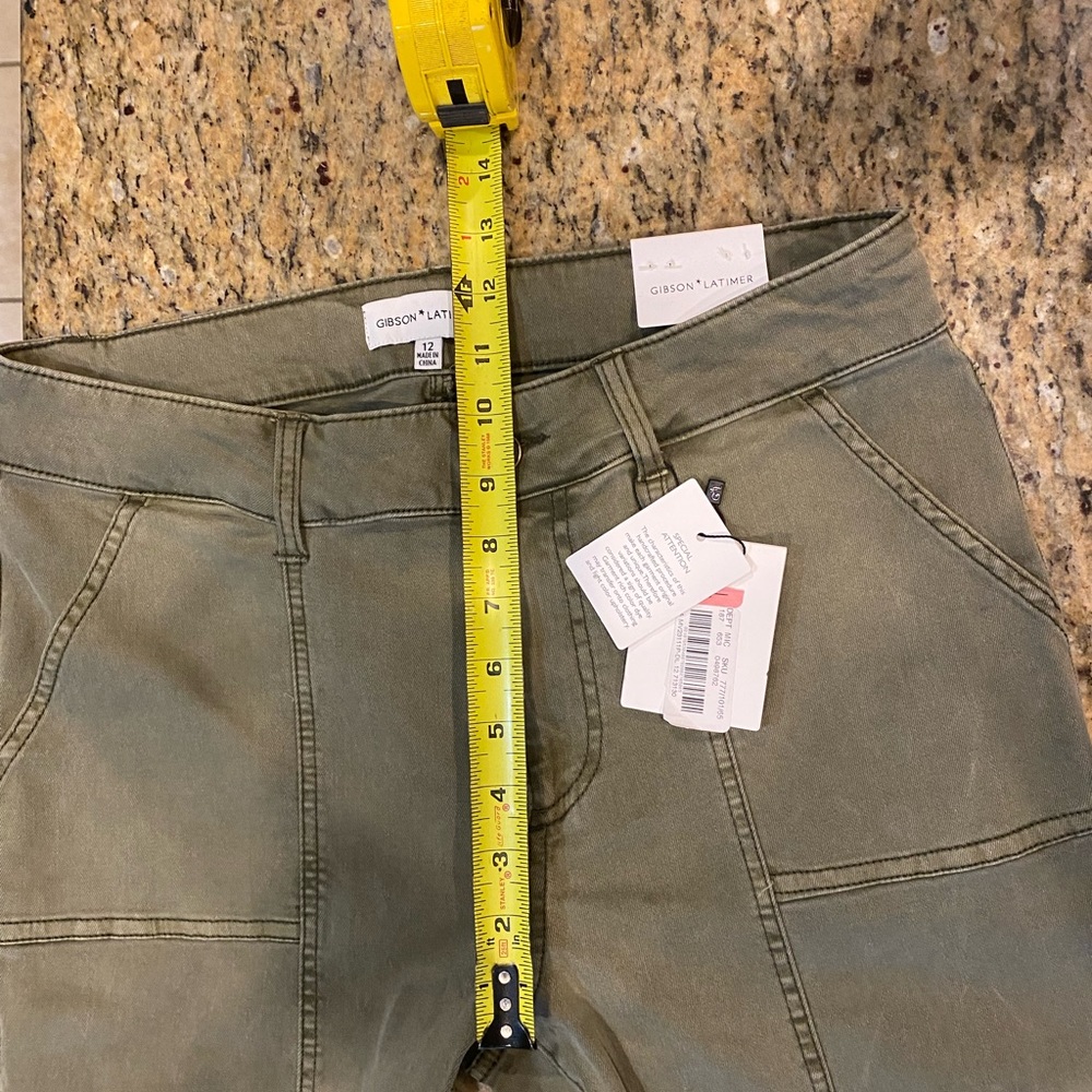 Gibson & Latimer Mid Rise Skinny Jeans - Picture 10 of 12